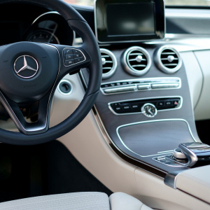 ESTÉTICA INTERIOR: Lavado de interiores (autos chicos y medianos)
