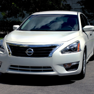 ESTÉTICA INTERIOR: Lavado de interiores (autos chicos y medianos)